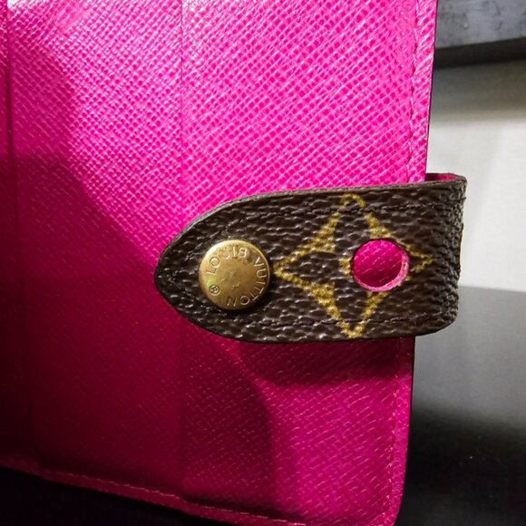 PRISTINE  RARE Limited Edition Authentic Louis Vuitton Perforated Wallet - Picture 9 of 13